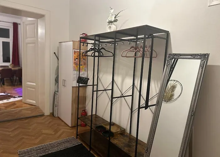 Centrally Located Near Airport Trains Stations *