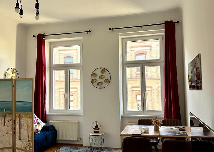 Centrally Located Near Airport Trains Stations