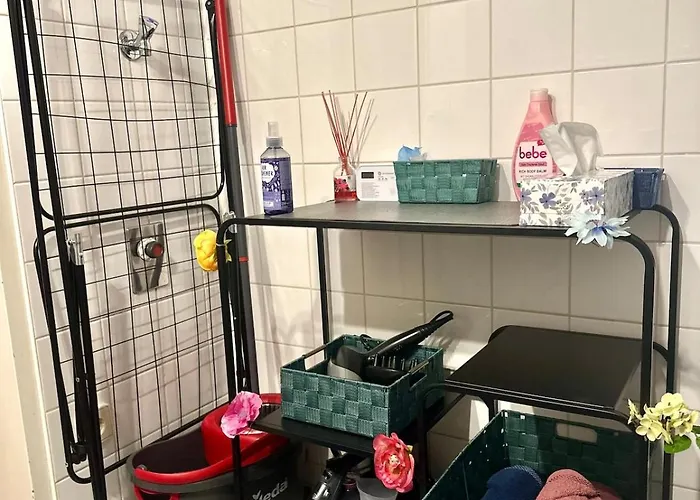 Apartmán Centrally Located Near Airport Trains Stations